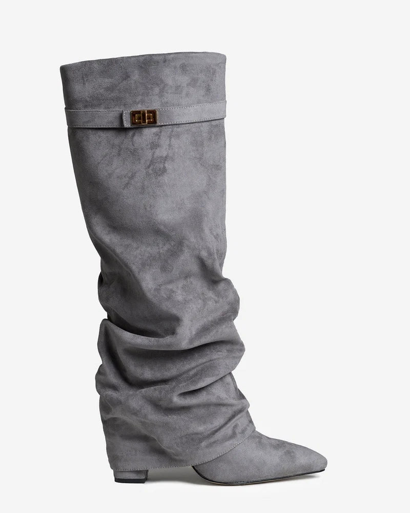 Sloushy Boots – Suede Boots with Choosable Heel (4 cm or 8 cm)